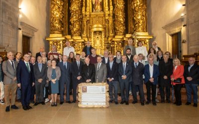 Colócase unha placa no lugar onde foi enterrado fai 200 anos o matemático José Rodríguez, na igrexa compostelá de Santo Agostiño